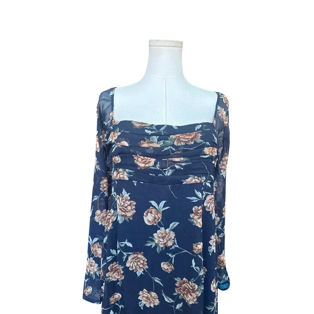 Abercrombie & Fitch ethereal floral